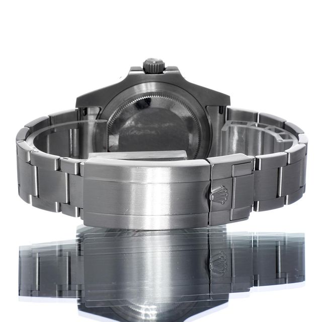 Rolex Submariner 116610 LN Image 3